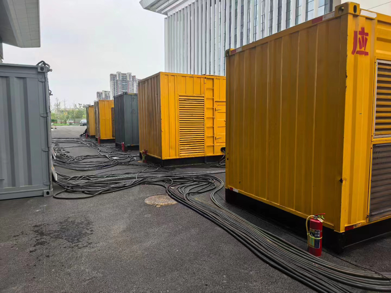 梅里斯达斡尔族不同季节柴油发电机组保养有哪些注意事项？